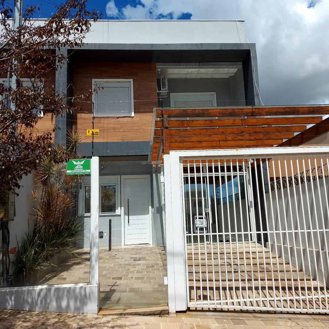 Casa 3 Dormitórios em Passo Fundo — Lorenzato Imóveis