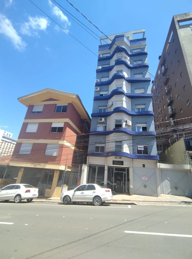 Cobertura no Ed. Vizcaya em Passo Fundo — Lorenzato Imóveis