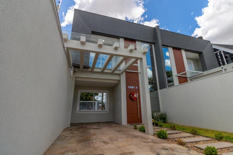 Casa 3 Dormitórios em Passo Fundo — Lorenzato Imóveis